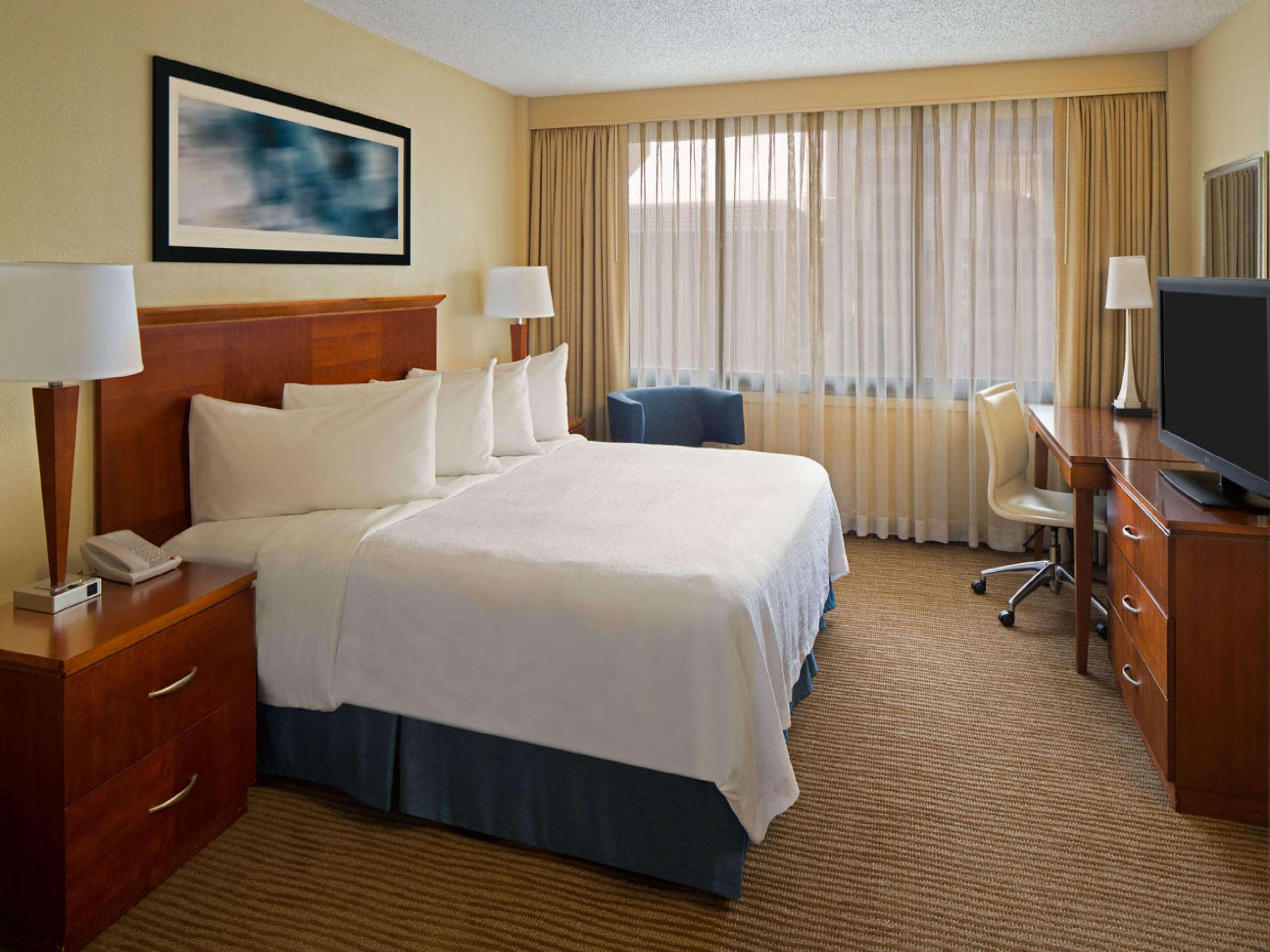 Embassy Suites Winston-Salem Eksteriør billede