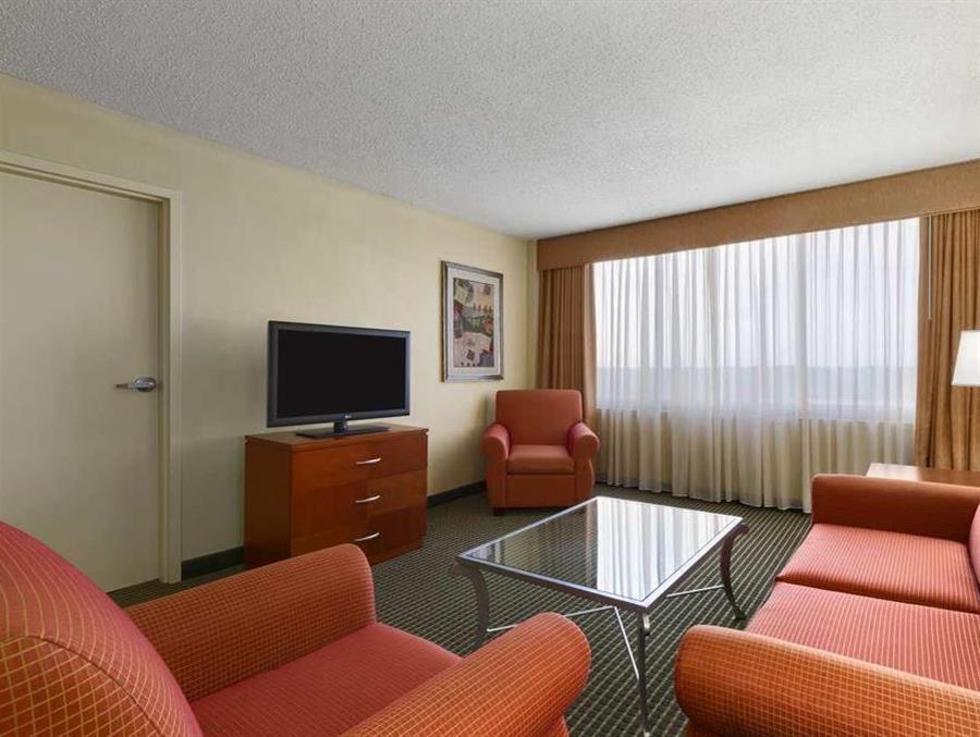 Embassy Suites Winston-Salem Eksteriør billede