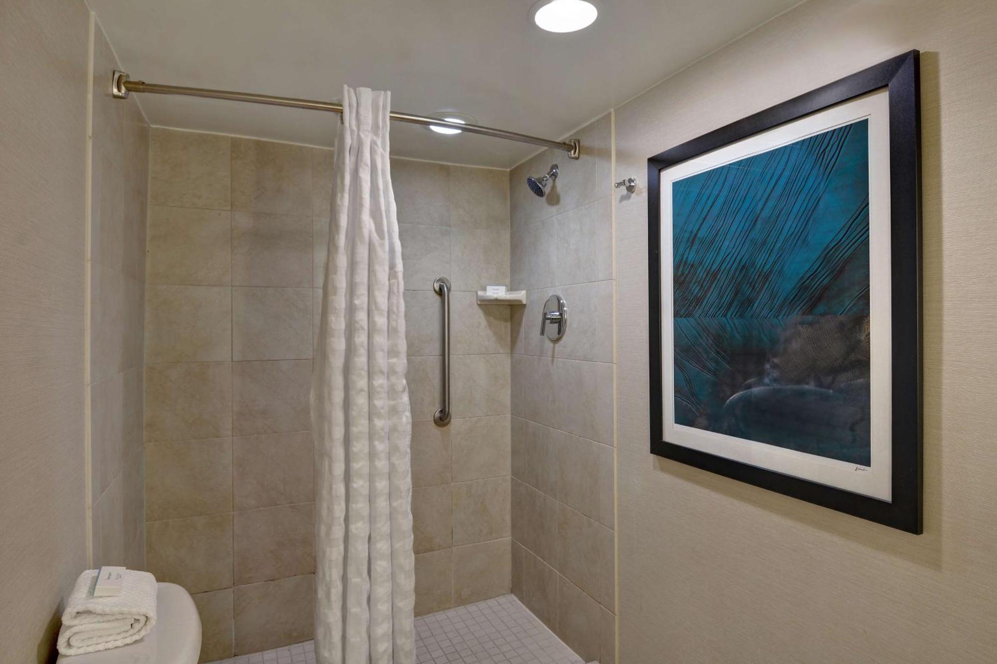 Embassy Suites Winston-Salem Eksteriør billede
