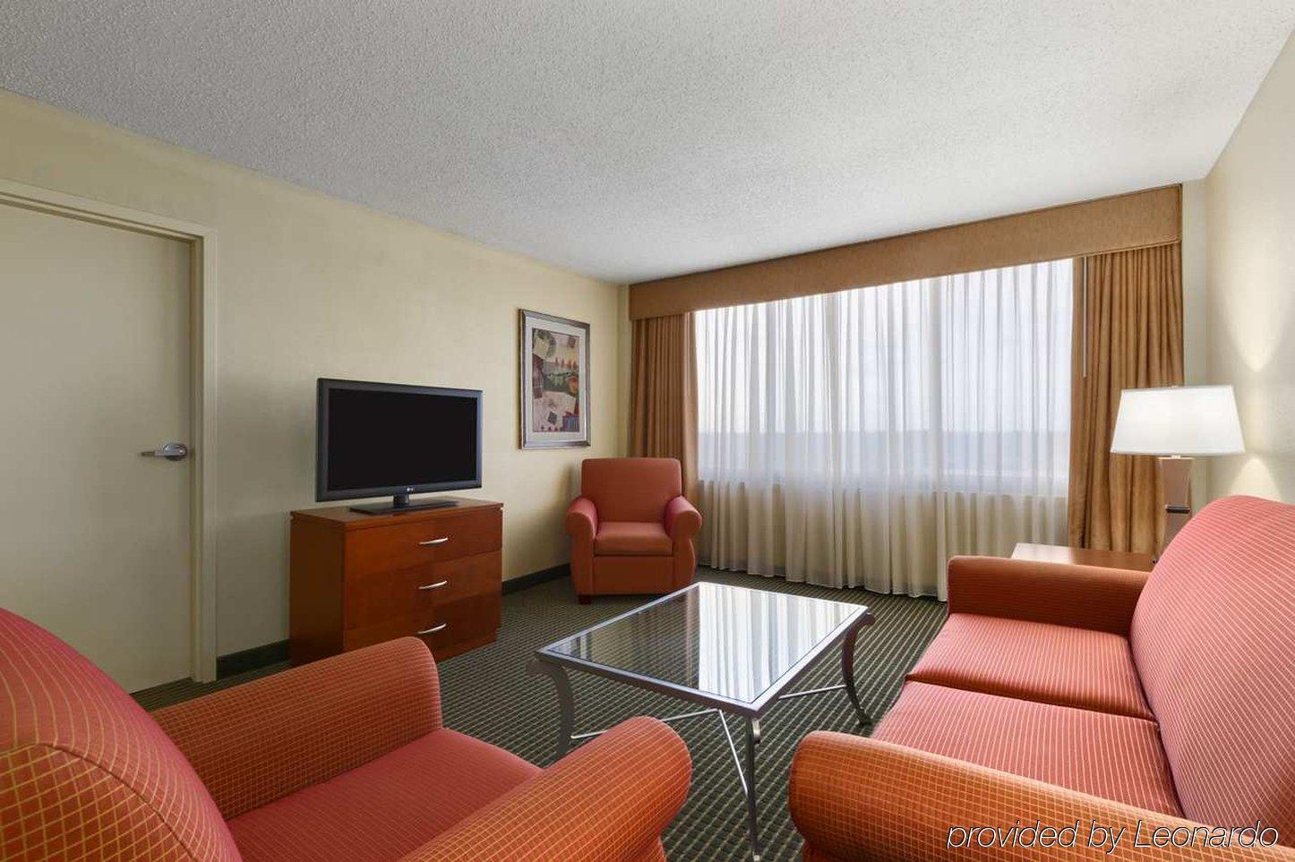 Embassy Suites Winston-Salem Eksteriør billede